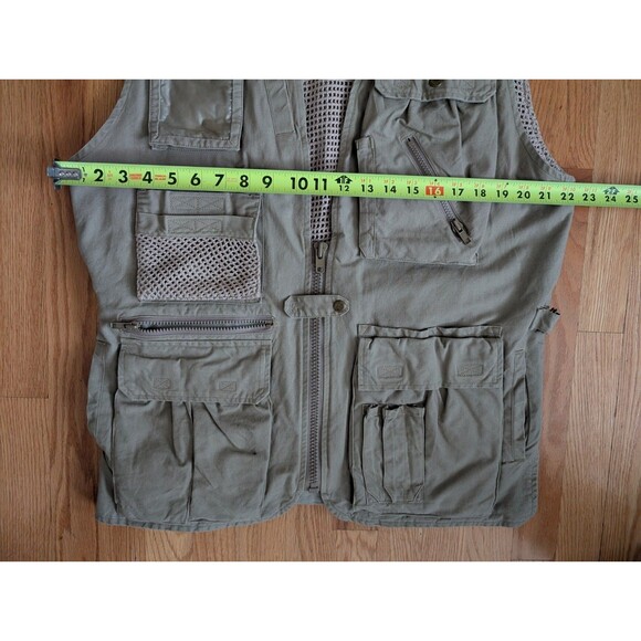Vintage Banana Republic Vest Men's Medium Beige Vented Cargo Photo Safari Fish - Picture 9 of 9
